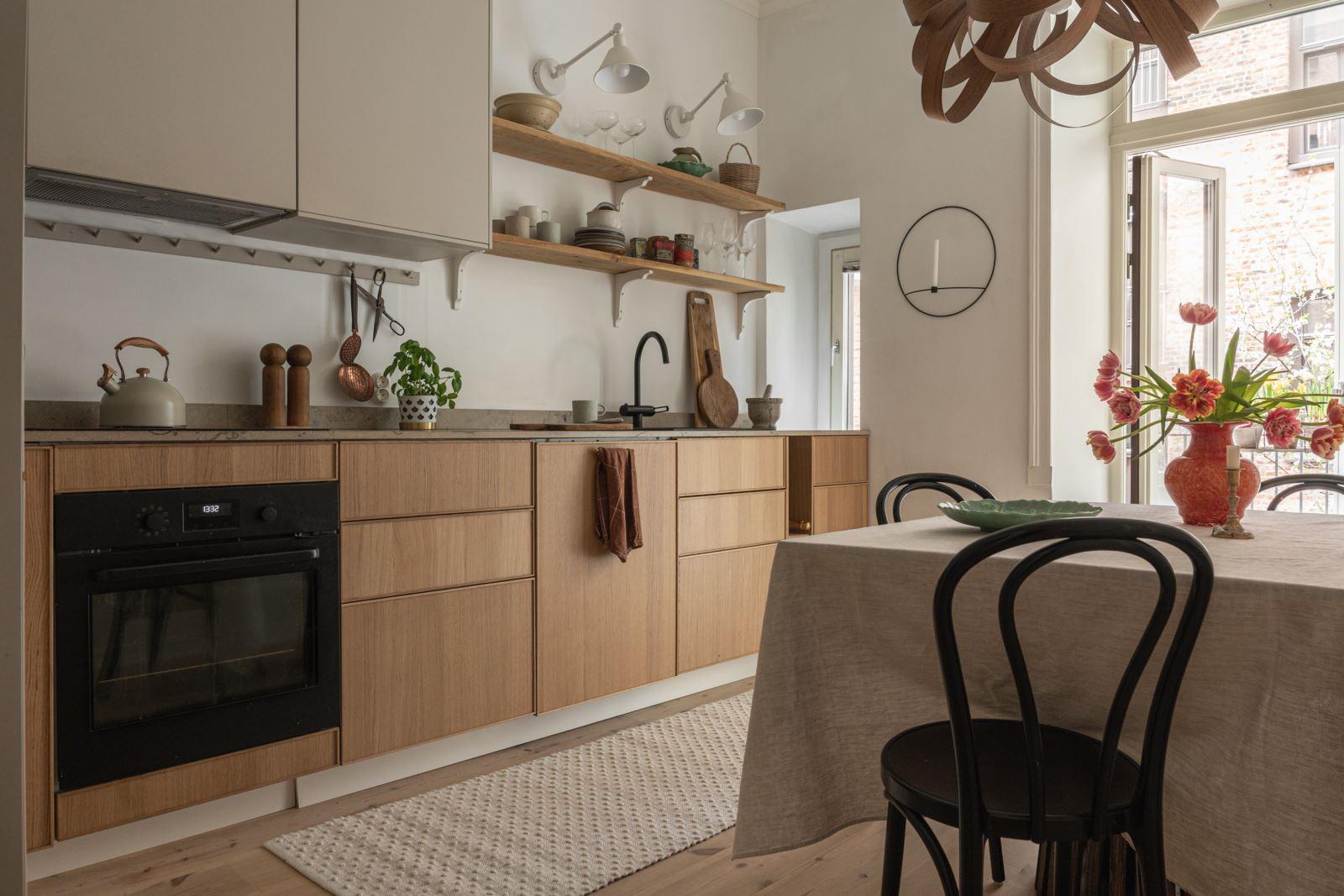 cuisine design bois avec coin repas cuisine design bois avec coin repas