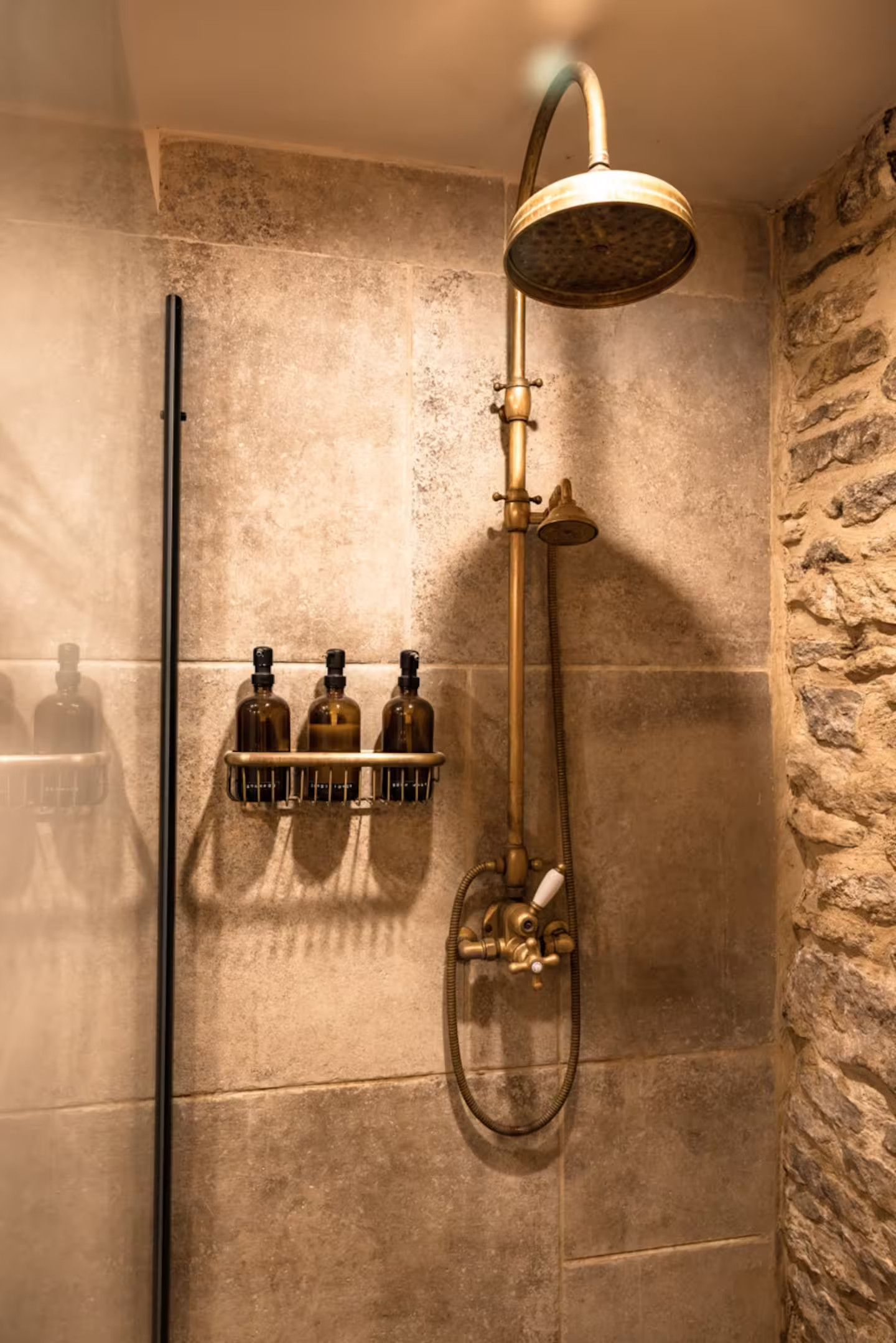 douche murs vieilles pierres douche murs vieilles pierres