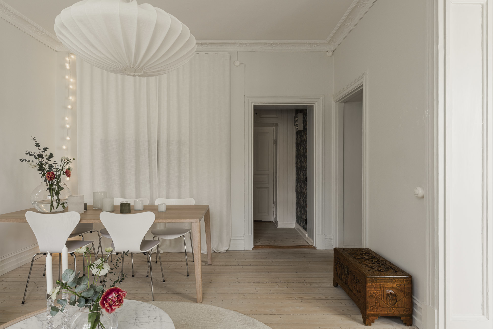 salon blanc décoration scandinave