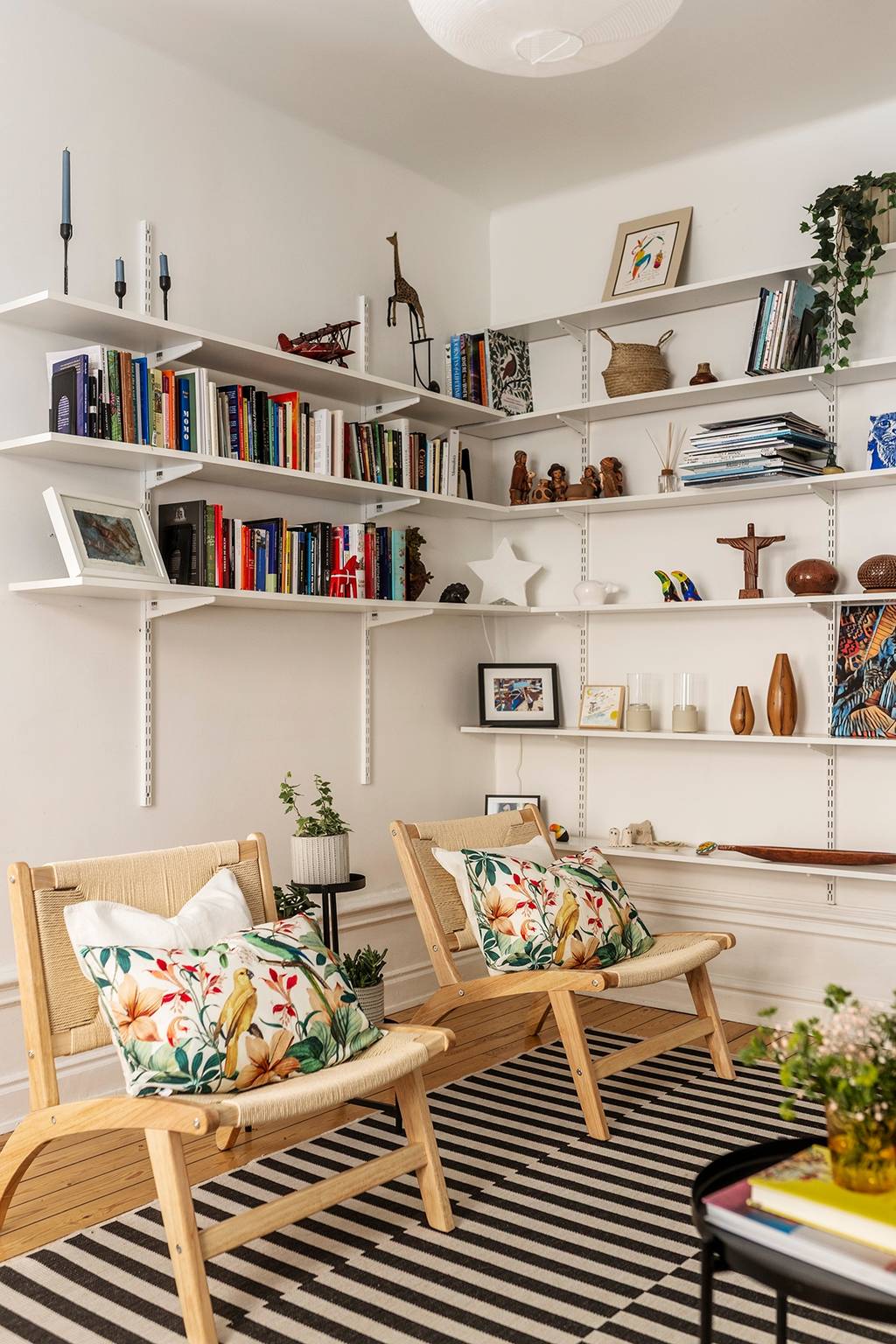 salon appartement 75m2 décoration scandinave