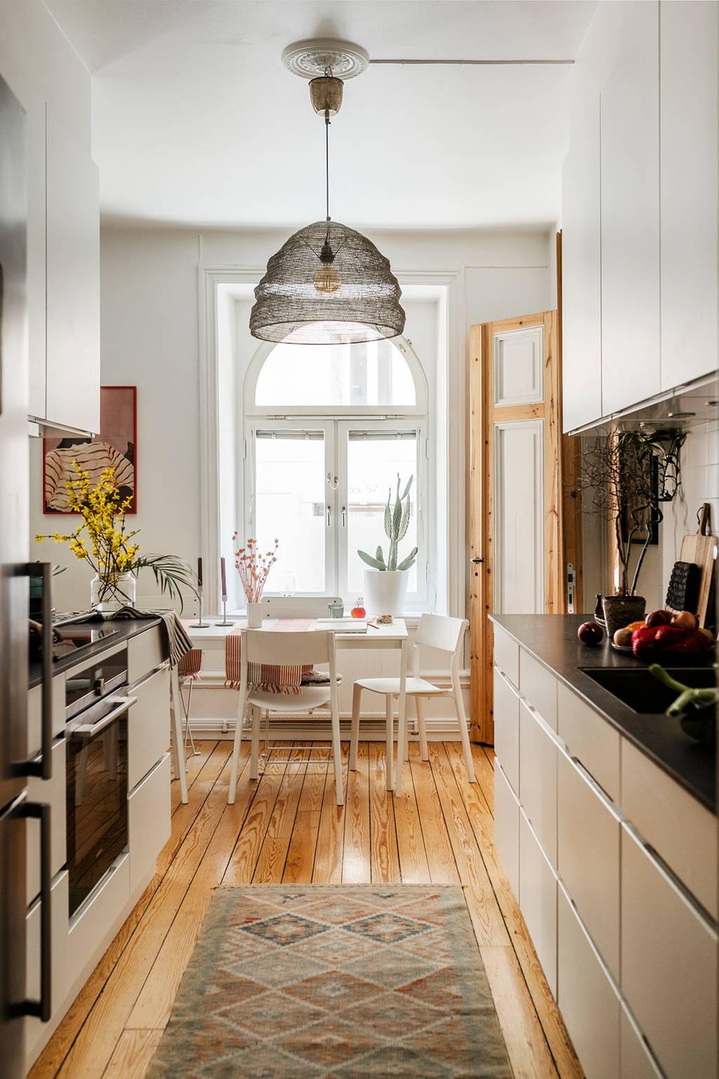 cuisine semi ouverte avec salle à manger appartement 75m2 décoration scandinave