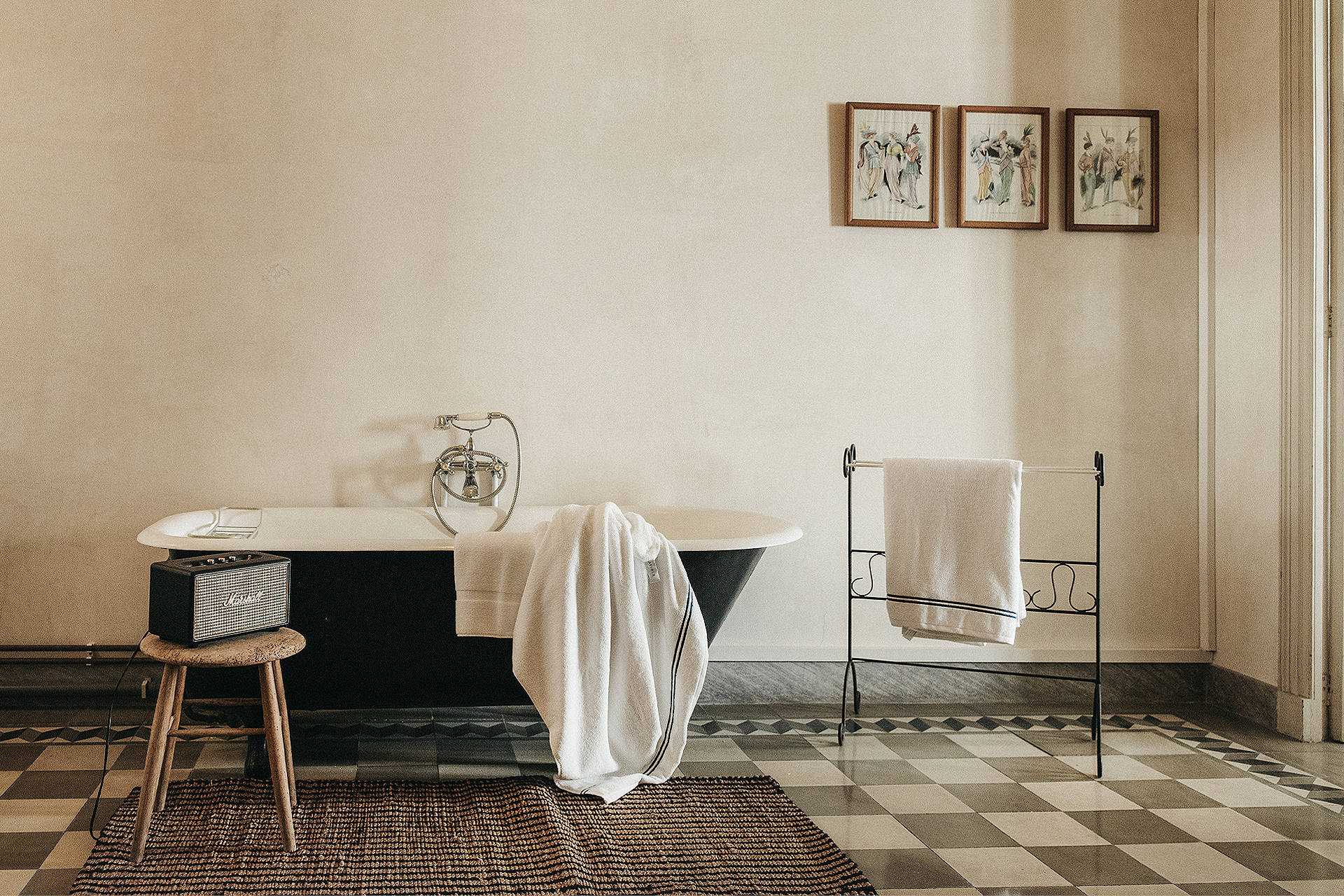 salle de bain rétro Joia House