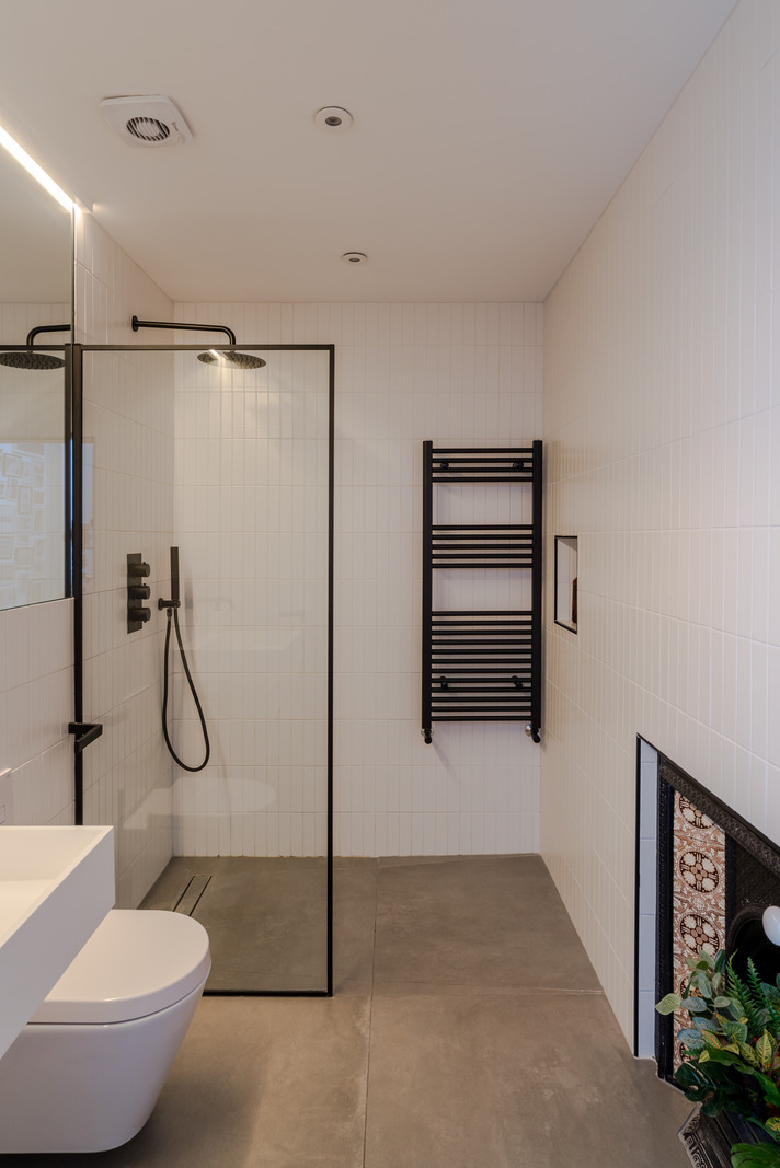 salle de bain douche à l'italienne
