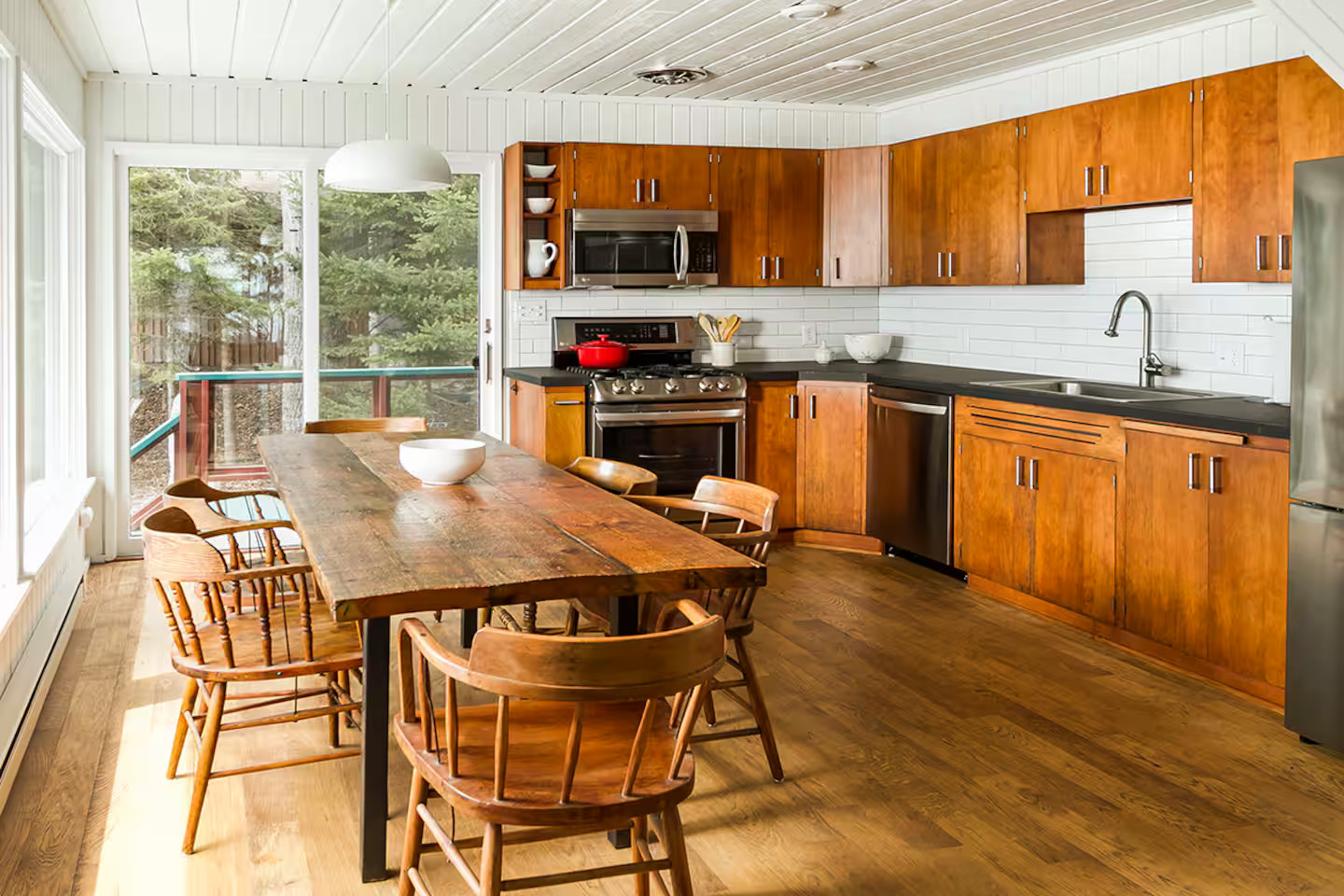 cuisine maison en bois maison Lutsen vue Lac Supérieur