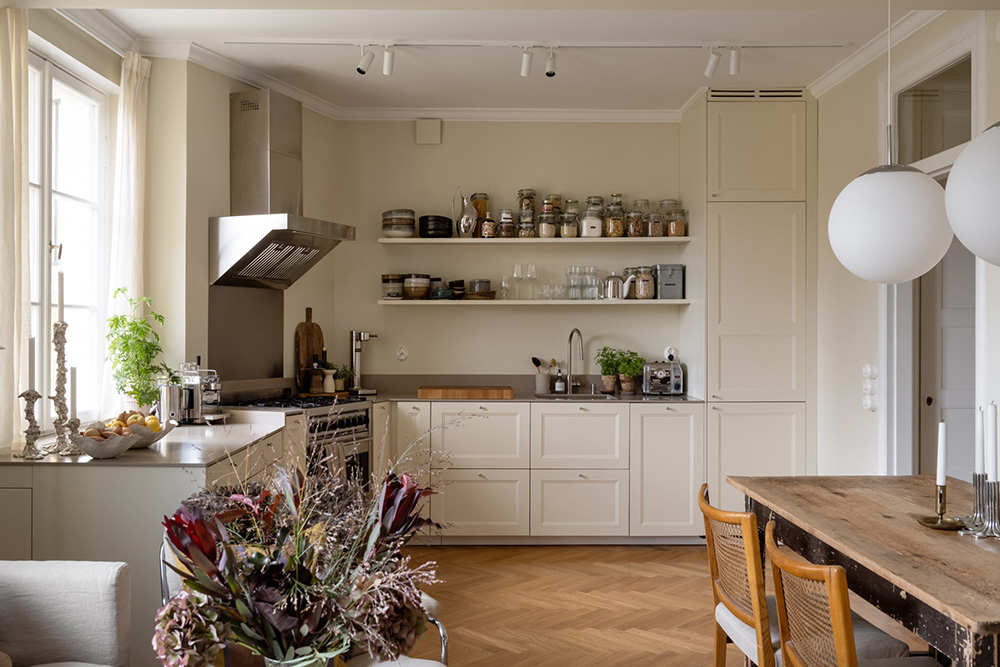 salon et cuisine ouverte décoration scandinave appartement 62m2