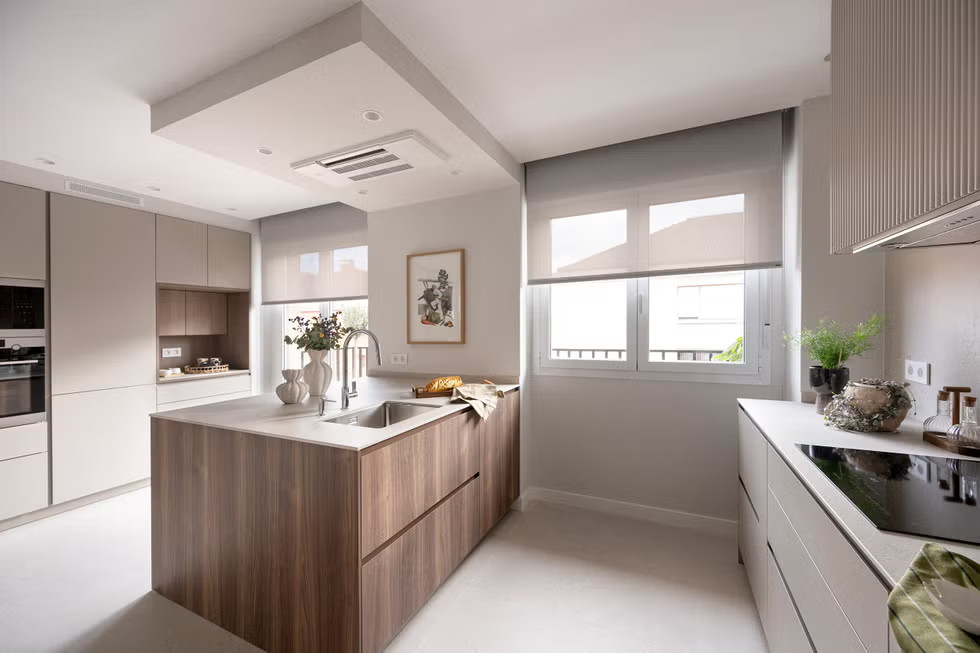 cuisine avec îlot bois décoration contemporaine
