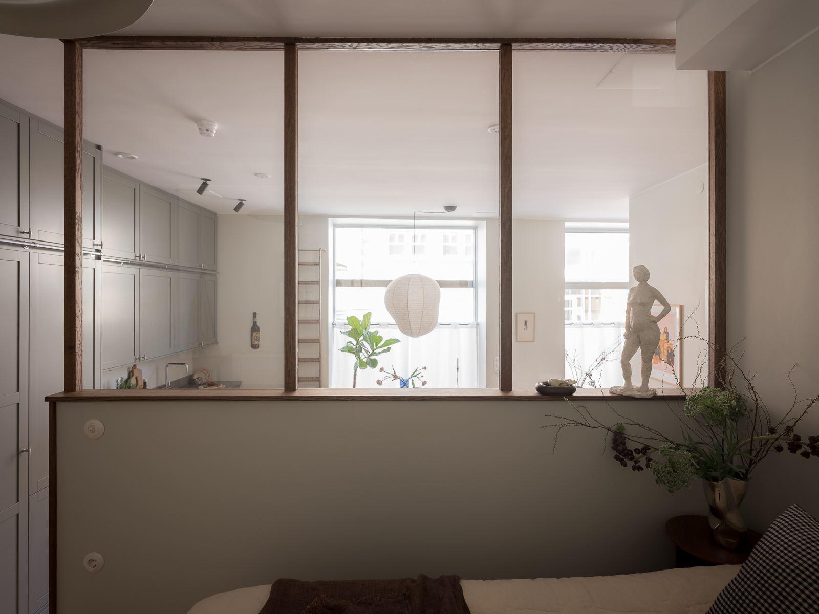 chambre en second jour avec verrière bois