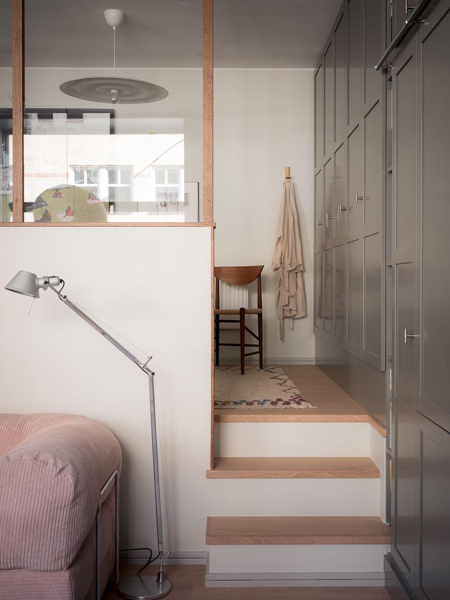 salon canapé rose décoration scandinave deux-pièces de 43m2