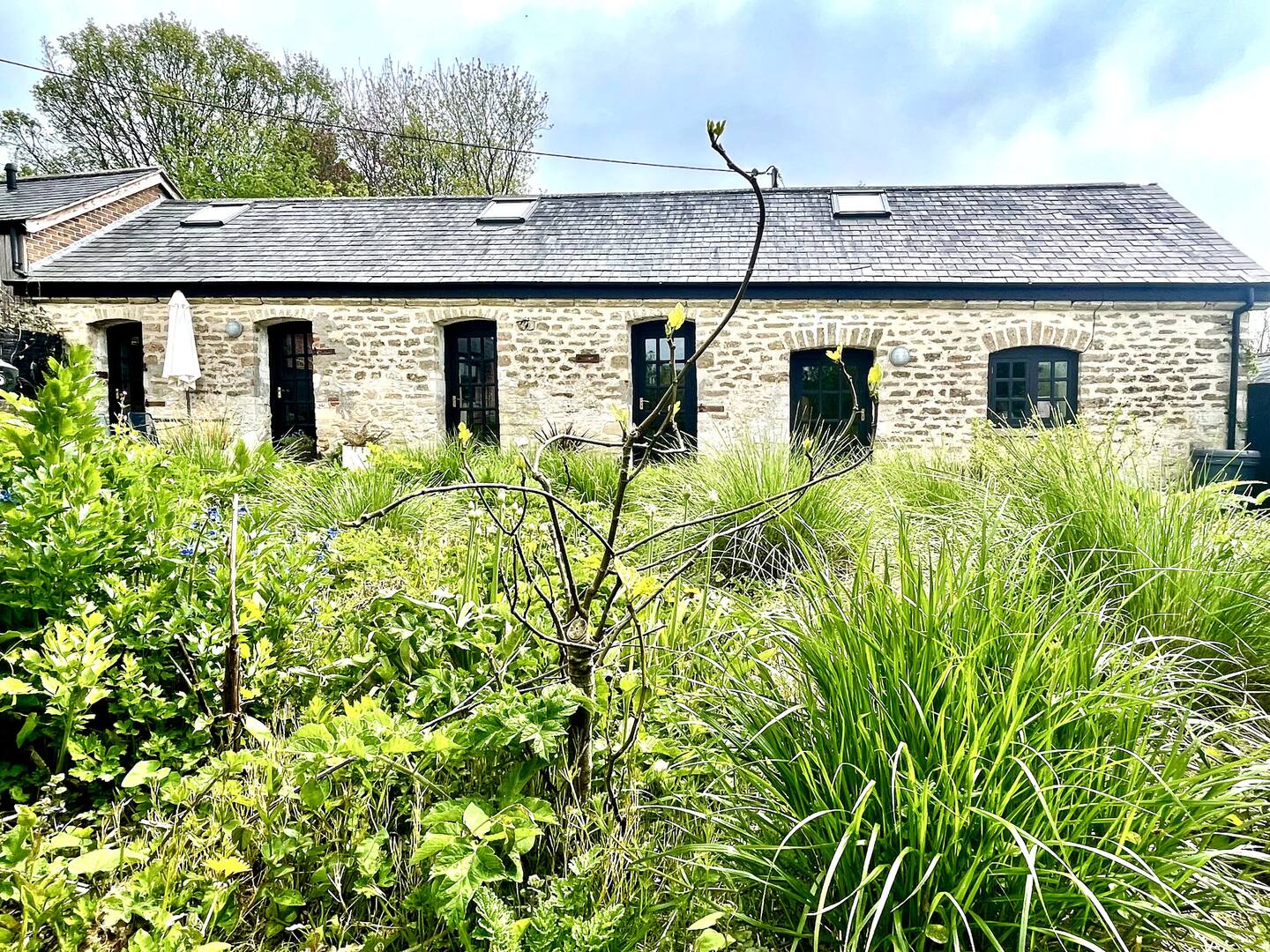 jardin grange rénovée Arthouse