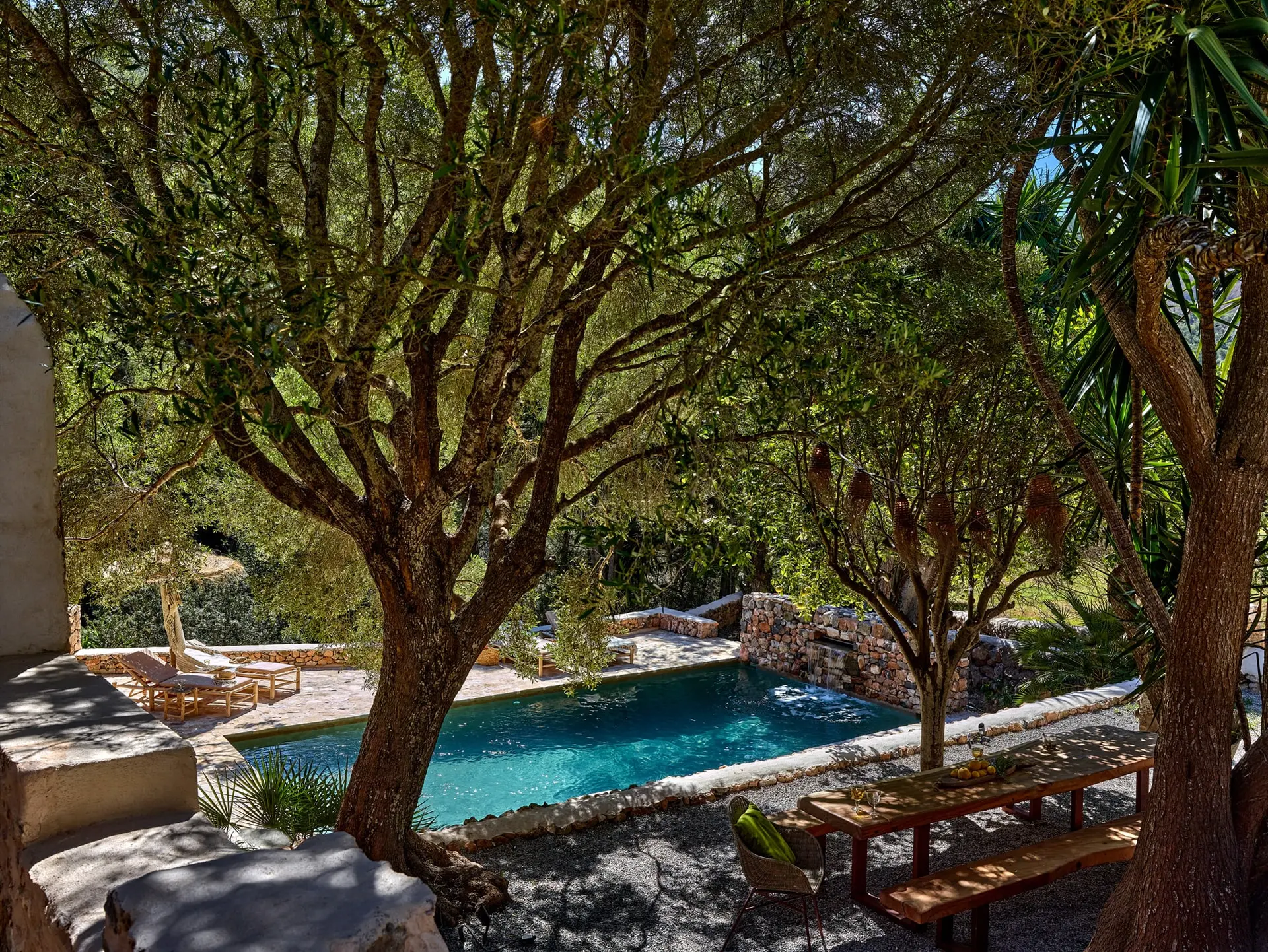 maison en pierres avec piscine rénovée Ibiza