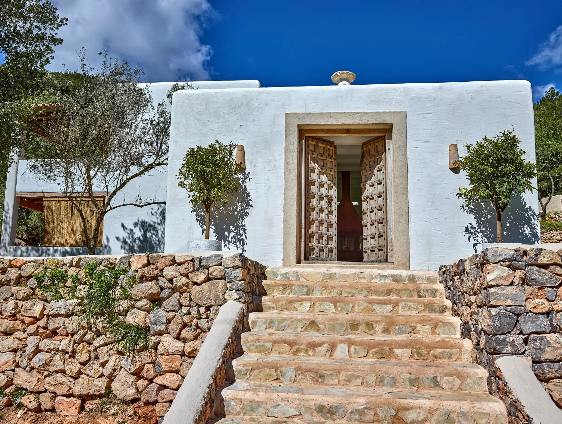maison en pierres avec piscine rénovée Ibiza