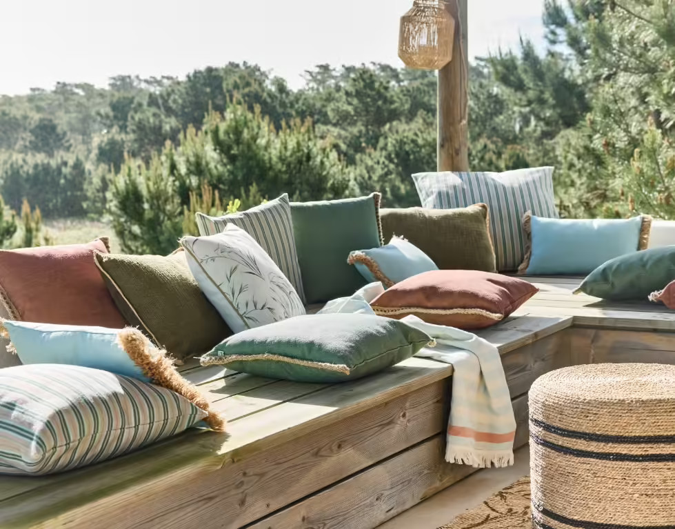 banquette extérieure avec coussins nouvelle collection Alinea Comporta
