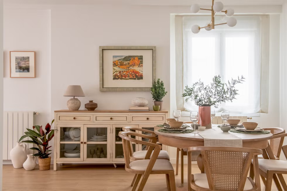 salle à manger bois clair décoration contemporaine