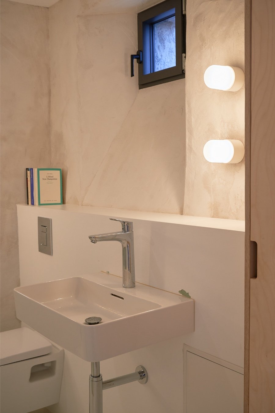 salle de bain design gite N°3 La Ferme de Brouage salle de bain design gite N°3 La Ferme de Brouage