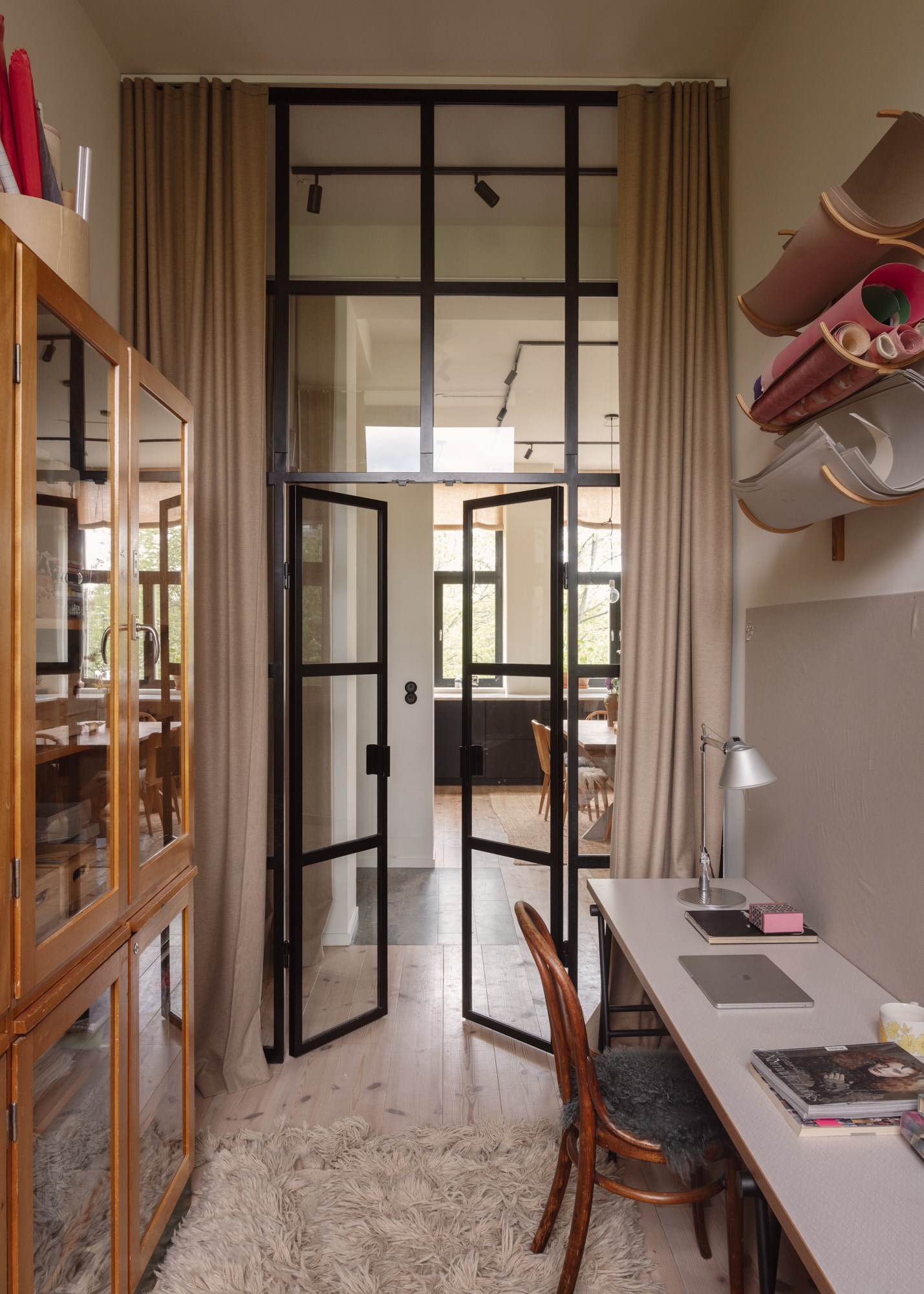 bureau avec porte verrière