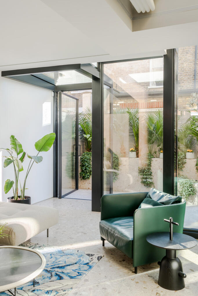 salon maison de ville agrandie sur jardin à Londres
