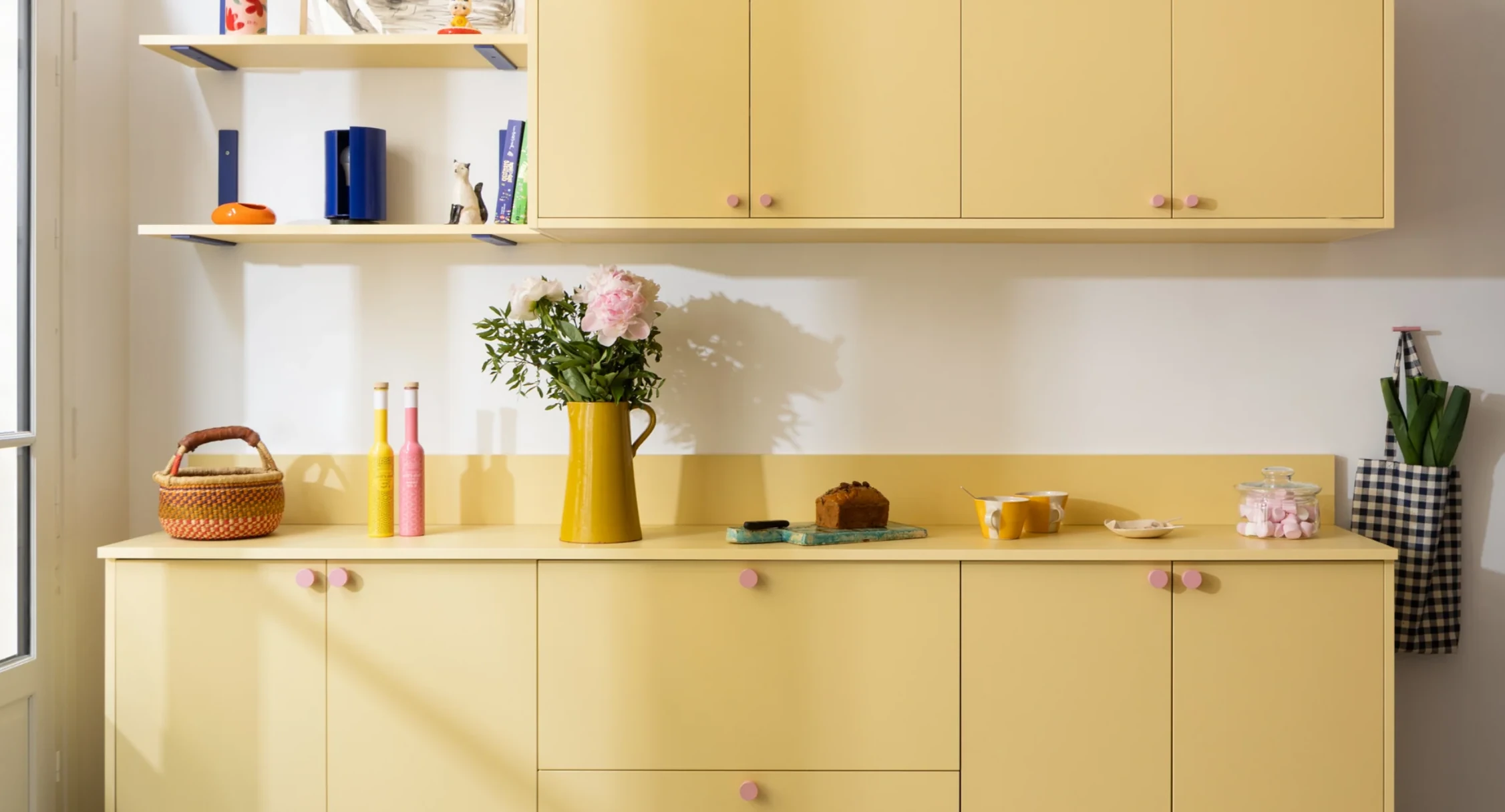 cuisine IKEA jaune personnalisée par Studio Couleur 
