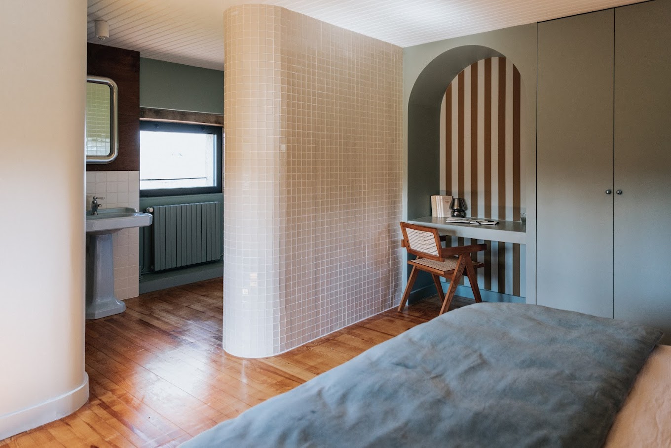 chambre avec salle de bain maison la Maison Rita Bourgogne