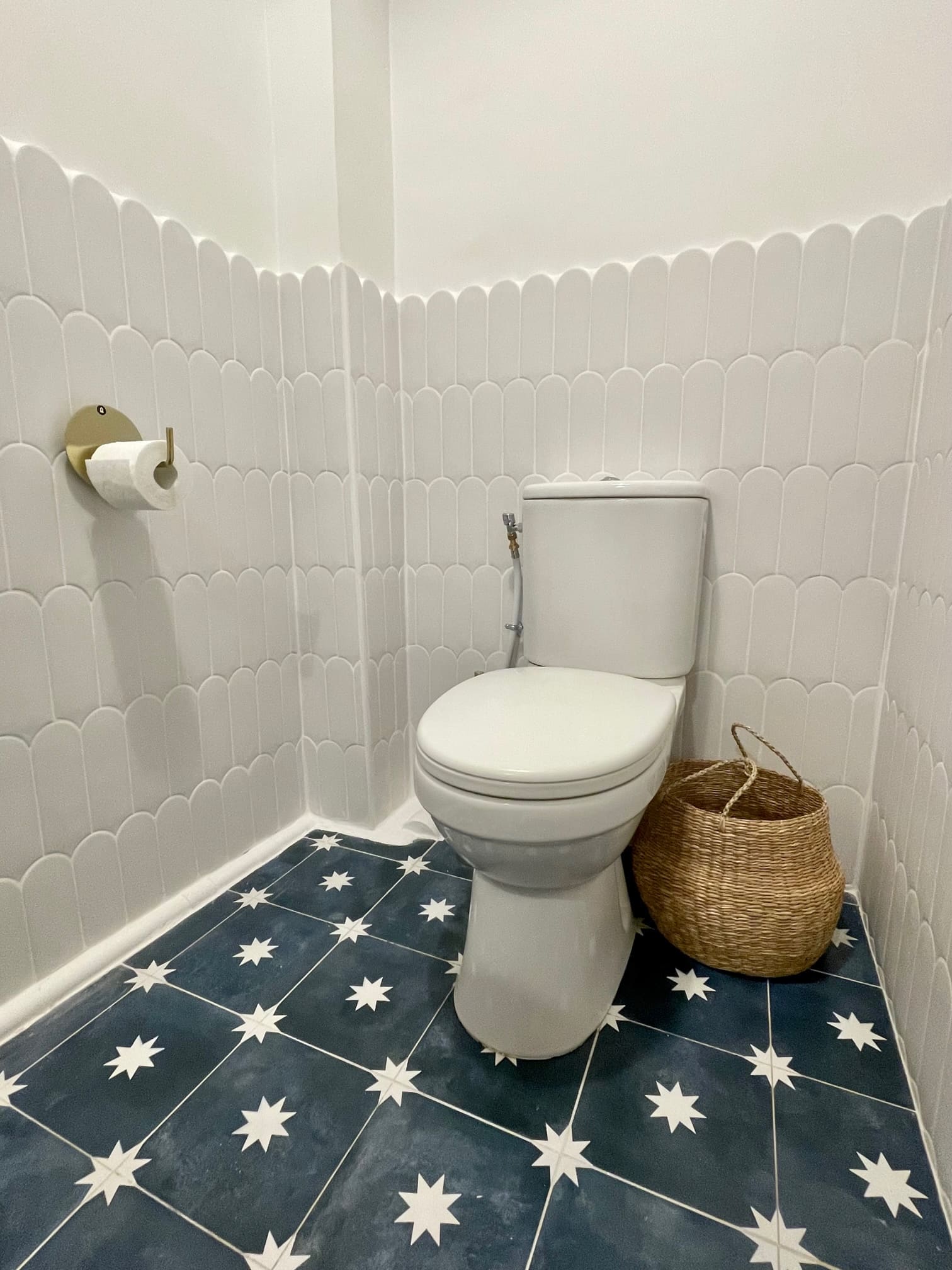 toilettes studio Paris transformé photo : © Charlotte Gille pour Happy Pog