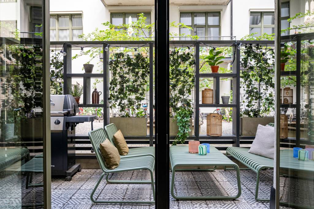 terrasse appartement mobilier design métal vert