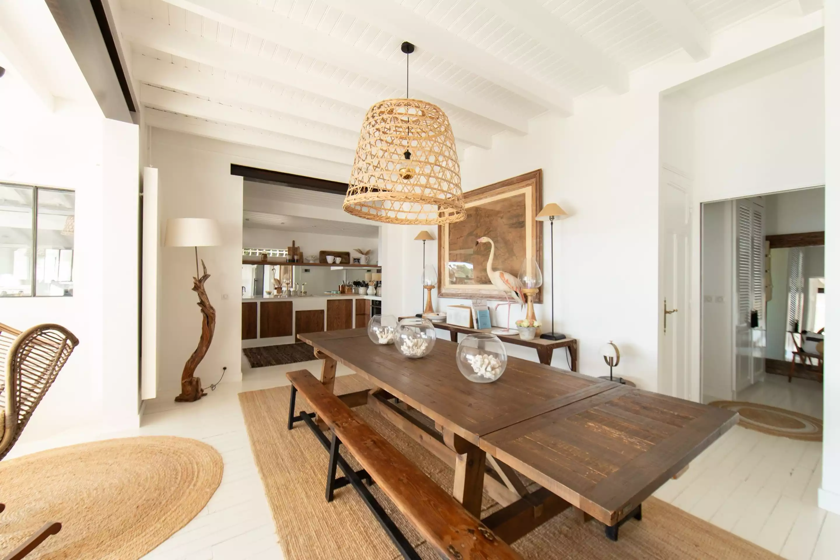 salle à manger décoration naturelle maison Cap Ferret avec piscine villa Biancasa salle à manger décoration naturelle maison Cap Ferret avec piscine villa Biancasa