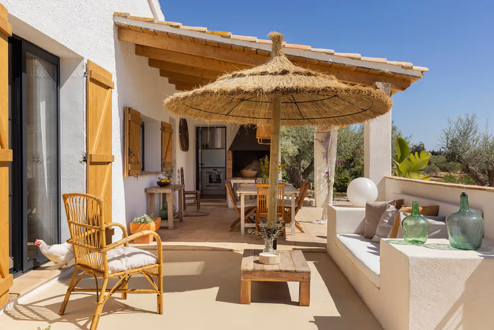 terrasse abritée avec cuisine d terrasse abritée avec cuisine d'été Sa Briseta