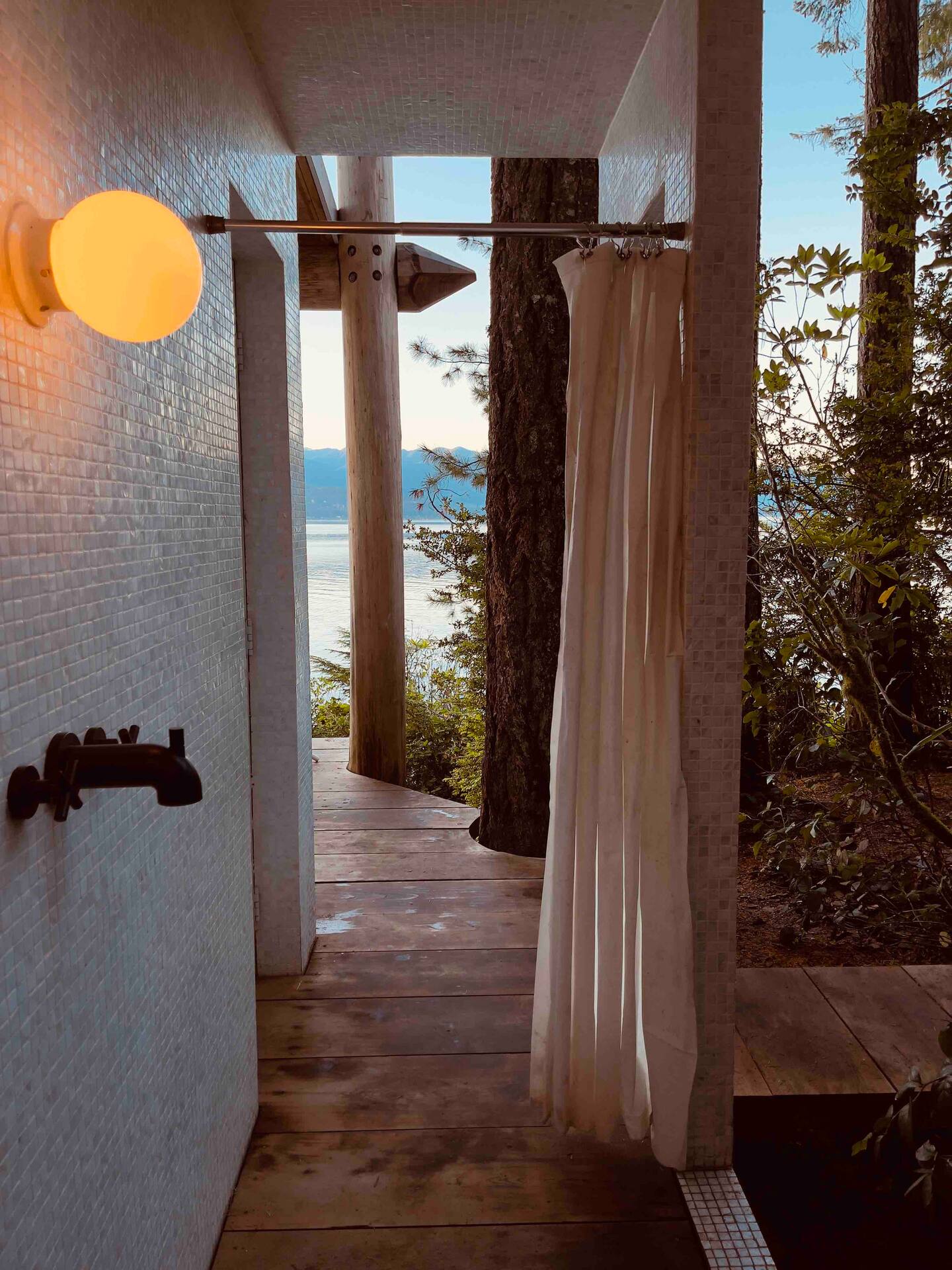 douche extérieur double House On the Sand douche extérieur double House On the Sand