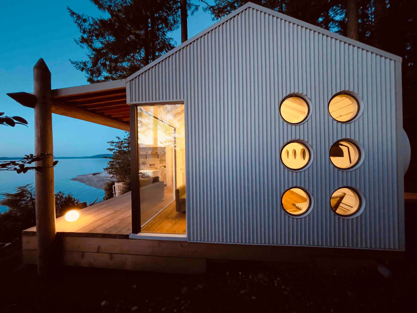 petite maison à la façade métal House On the Sand petite maison à la façade métal House On the Sand