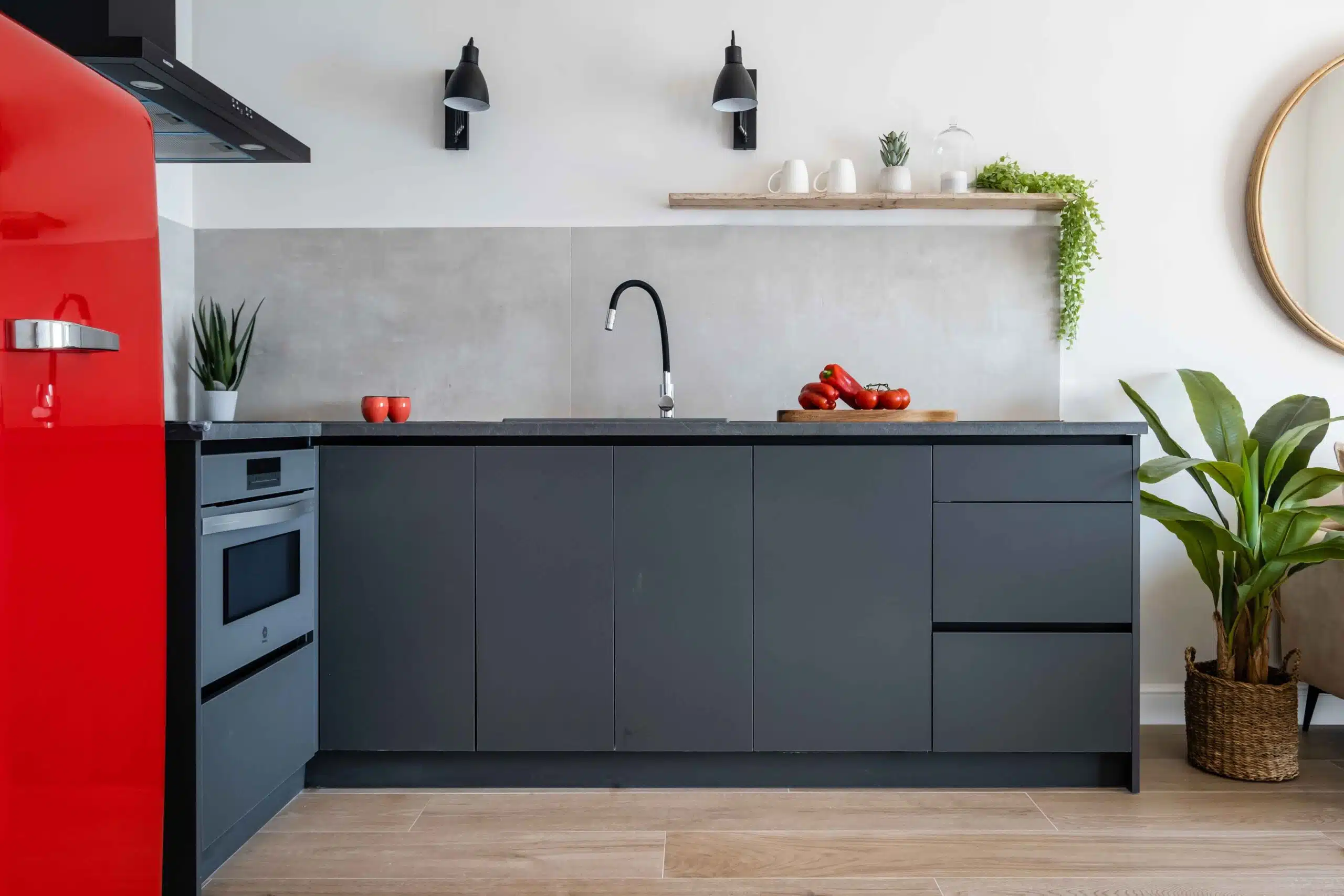 cuisine ouverte avec smeg rouge deux-pièces 37m2 cuisine ouverte avec smeg rouge deux-pièces 37m2