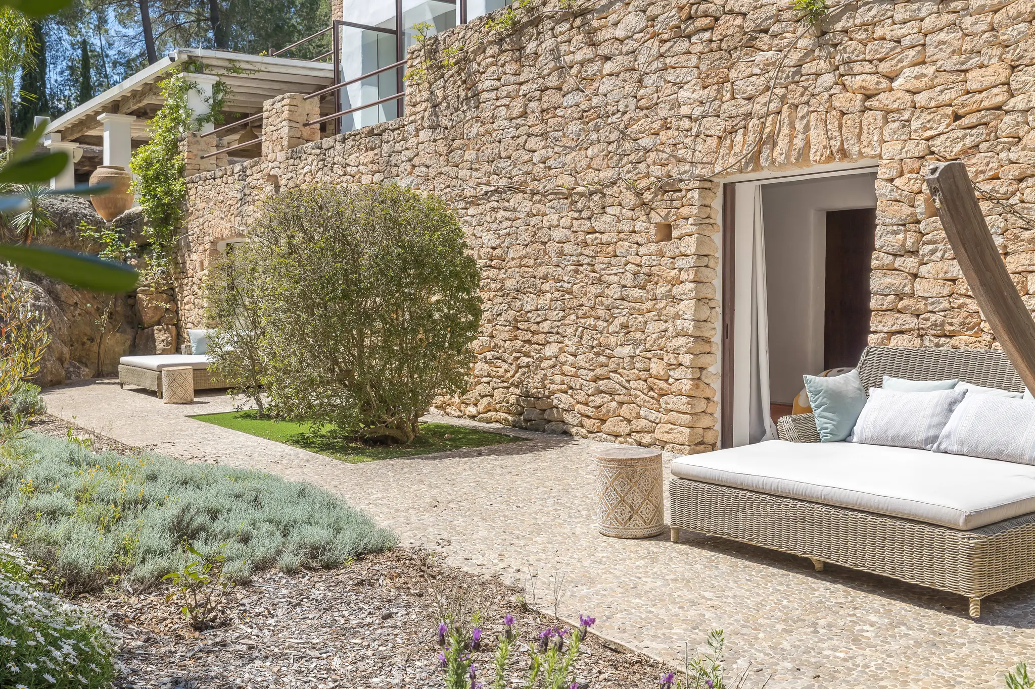 maison Ibiza en pierres