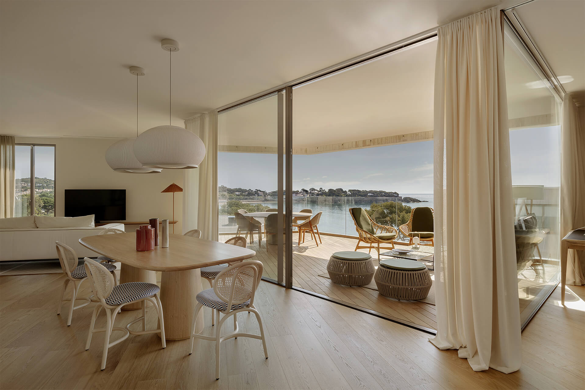 salon et terrasse vue mer décoration contemporaine salon et terrasse vue mer décoration contemporaine
