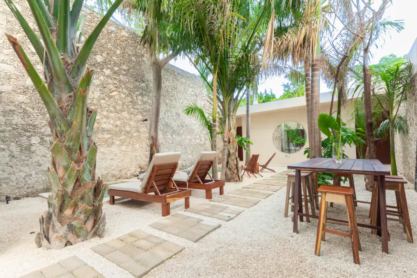 jardin avec piscine Casa Patricio Merida