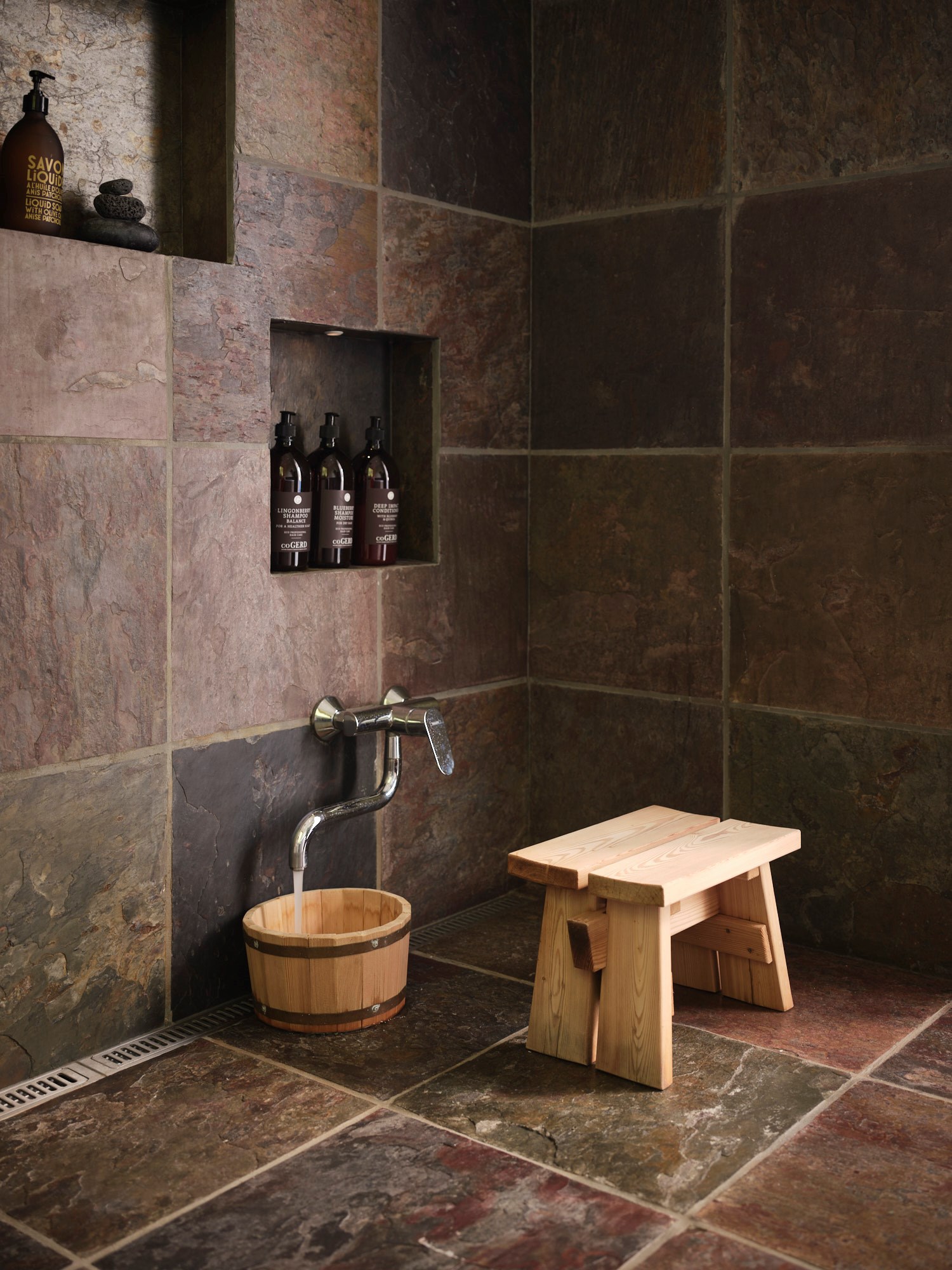 salle de bain contemporaine carrelage rouille salle de bain contemporaine carrelage rouille
