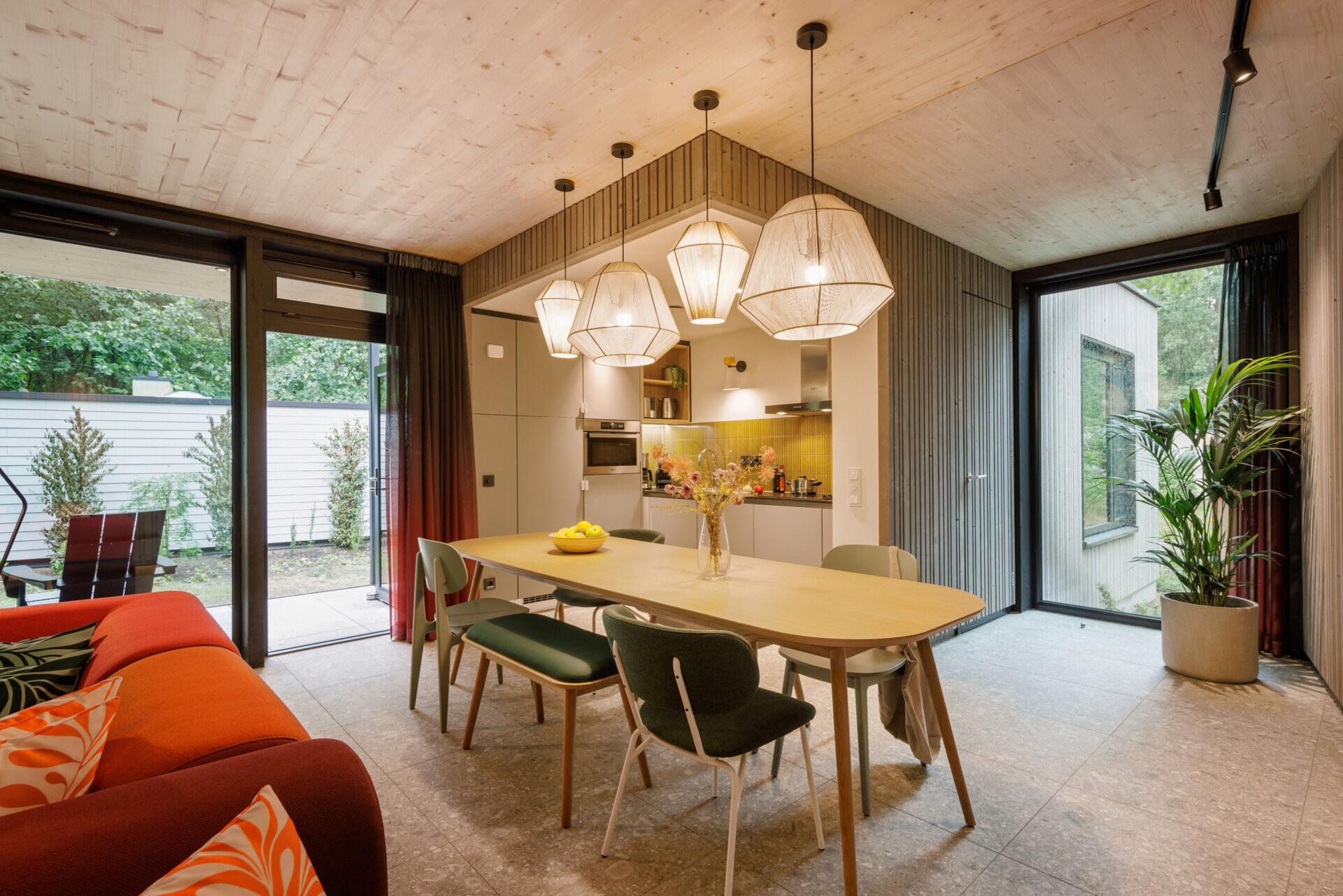salle à manger et cuisine décoration contemporaine maison architecte Center Parcs salle à manger et cuisine décoration contemporaine maison architecte Center Parcs