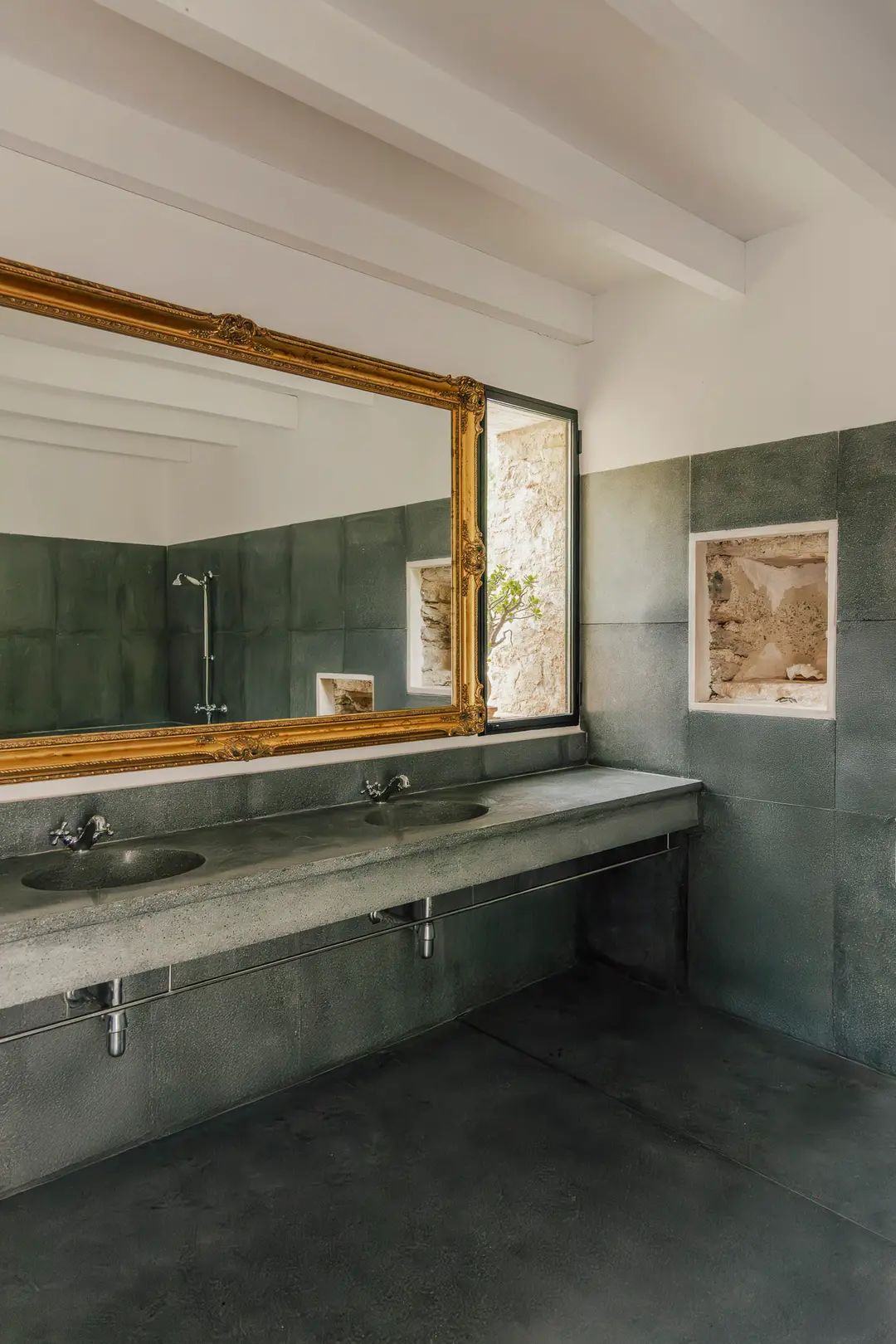 salle de bain maison ancienne Majorque Ses Aigos