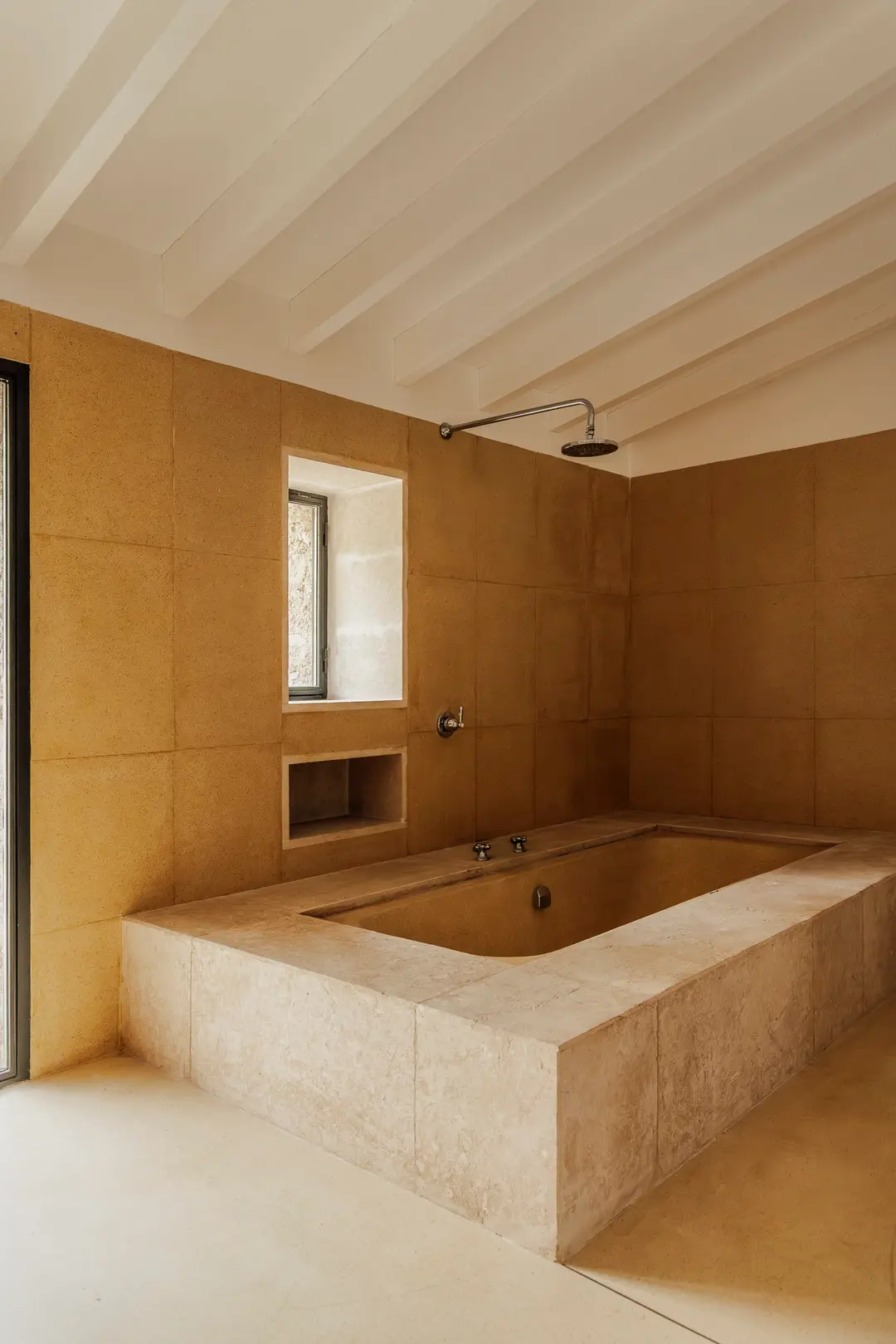 salle de bain maison ancienne Majorque Ses Aigos