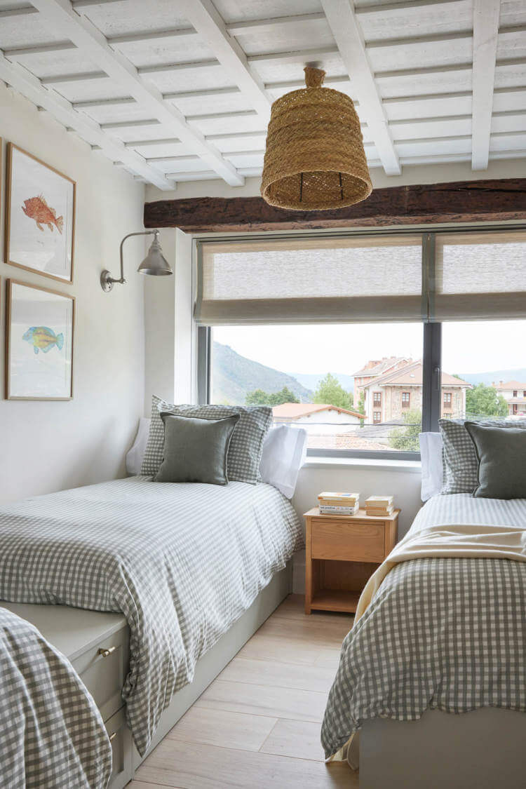 chambre à deux lits