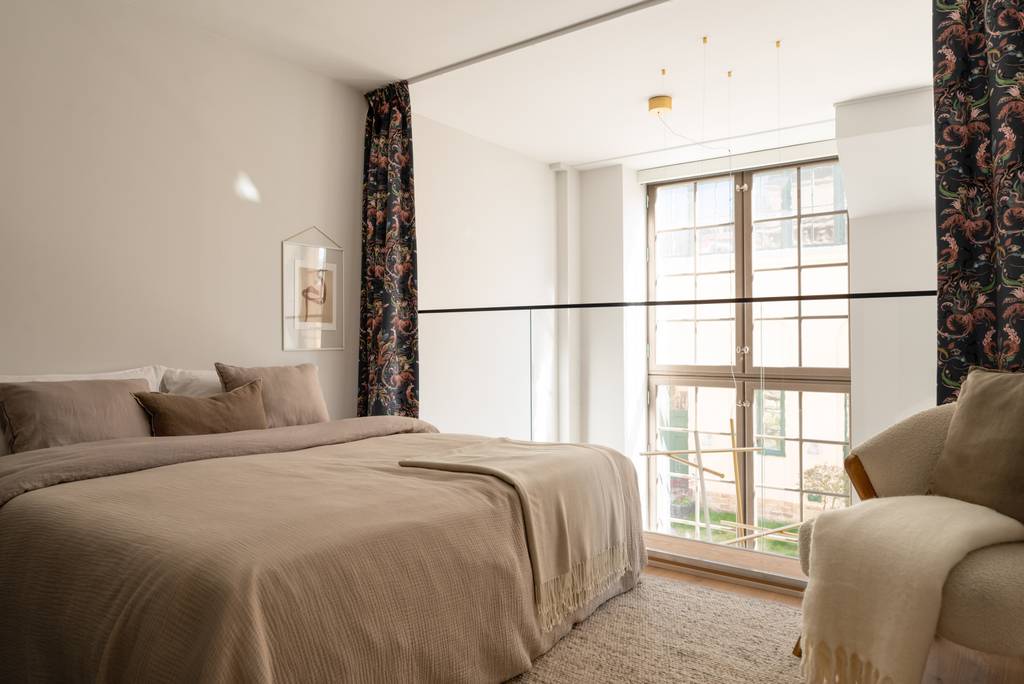 chambre sur mezzanine décoration contemporaine