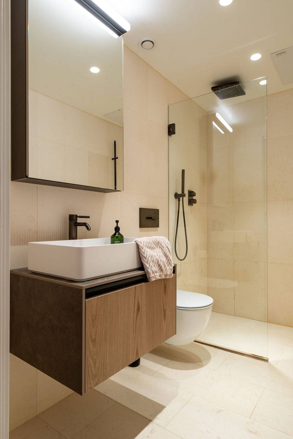 salle de bain design bois