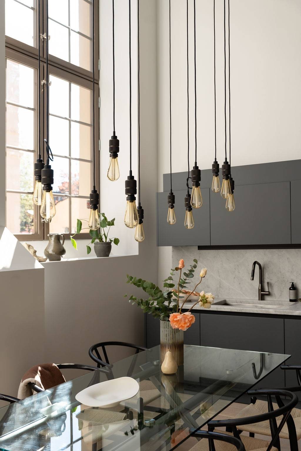 cuisine et salle à manger double hauteur appartement 100m2
