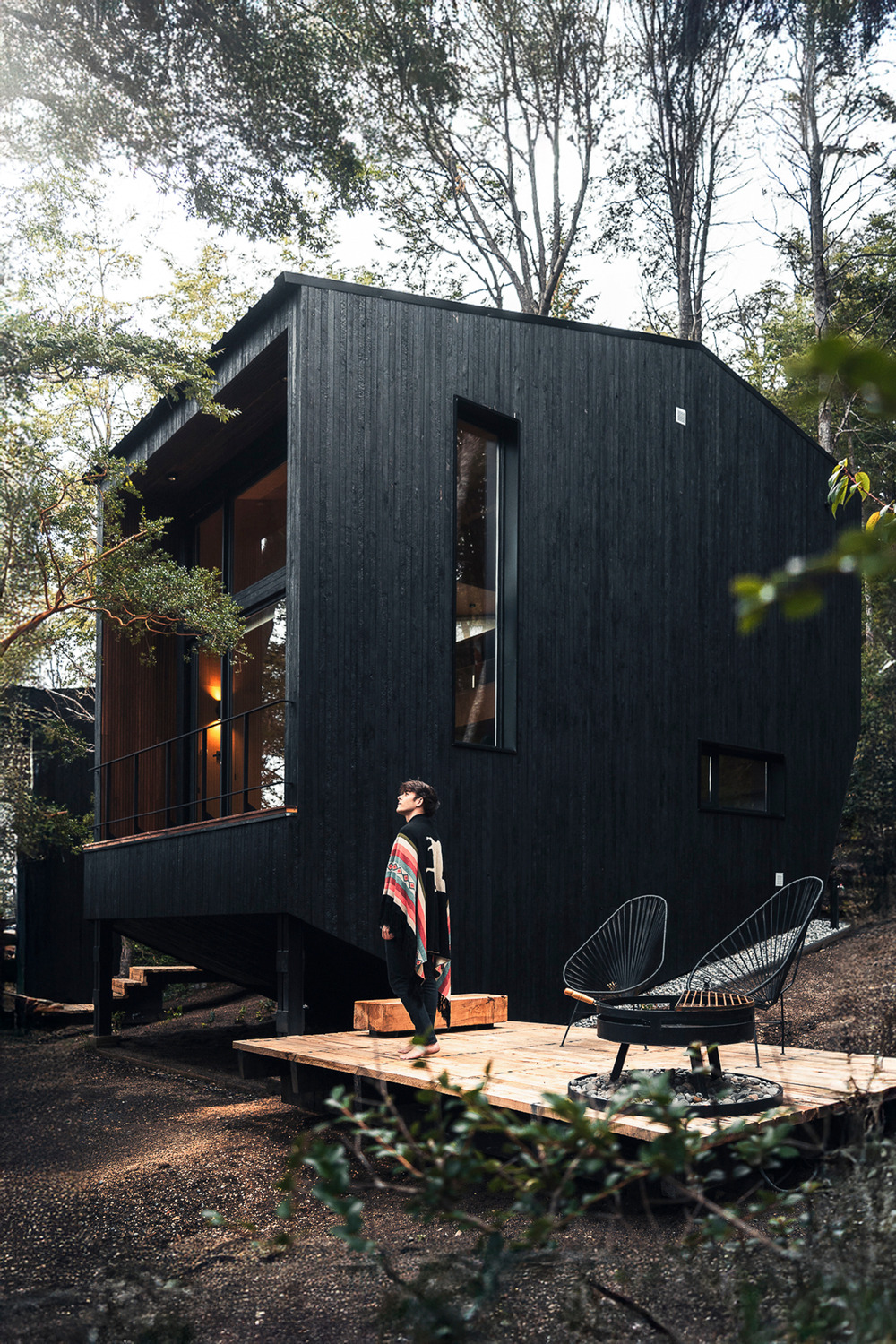 petite maison en bois noir Patagonie petite maison en bois noir Patagonie