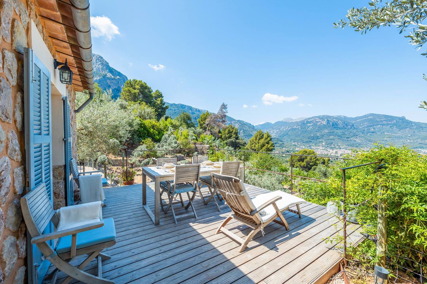 terrasse maison en pierres Majorque Els Abats