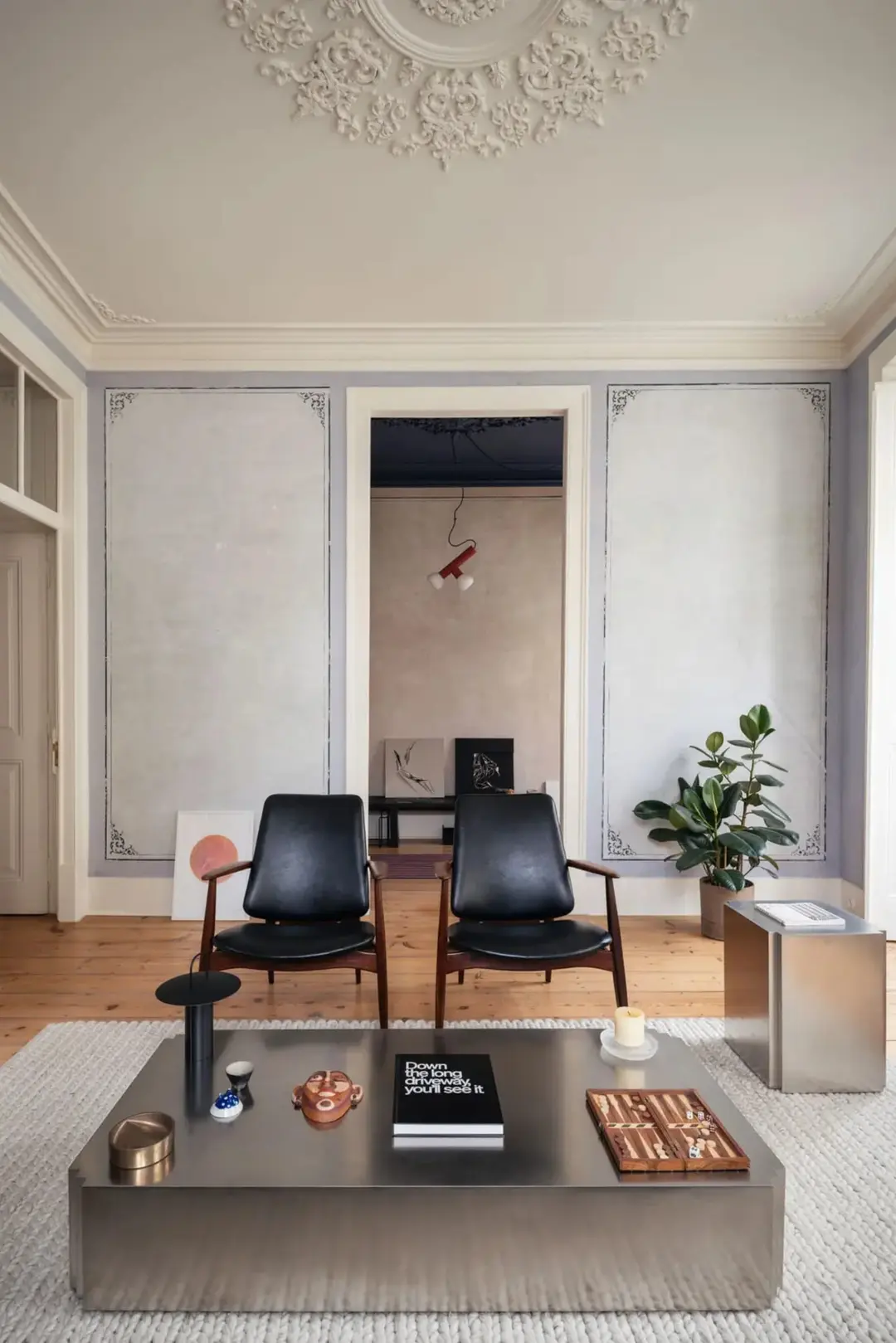 salon appartement ancien rénové à Lisbonne décoration design