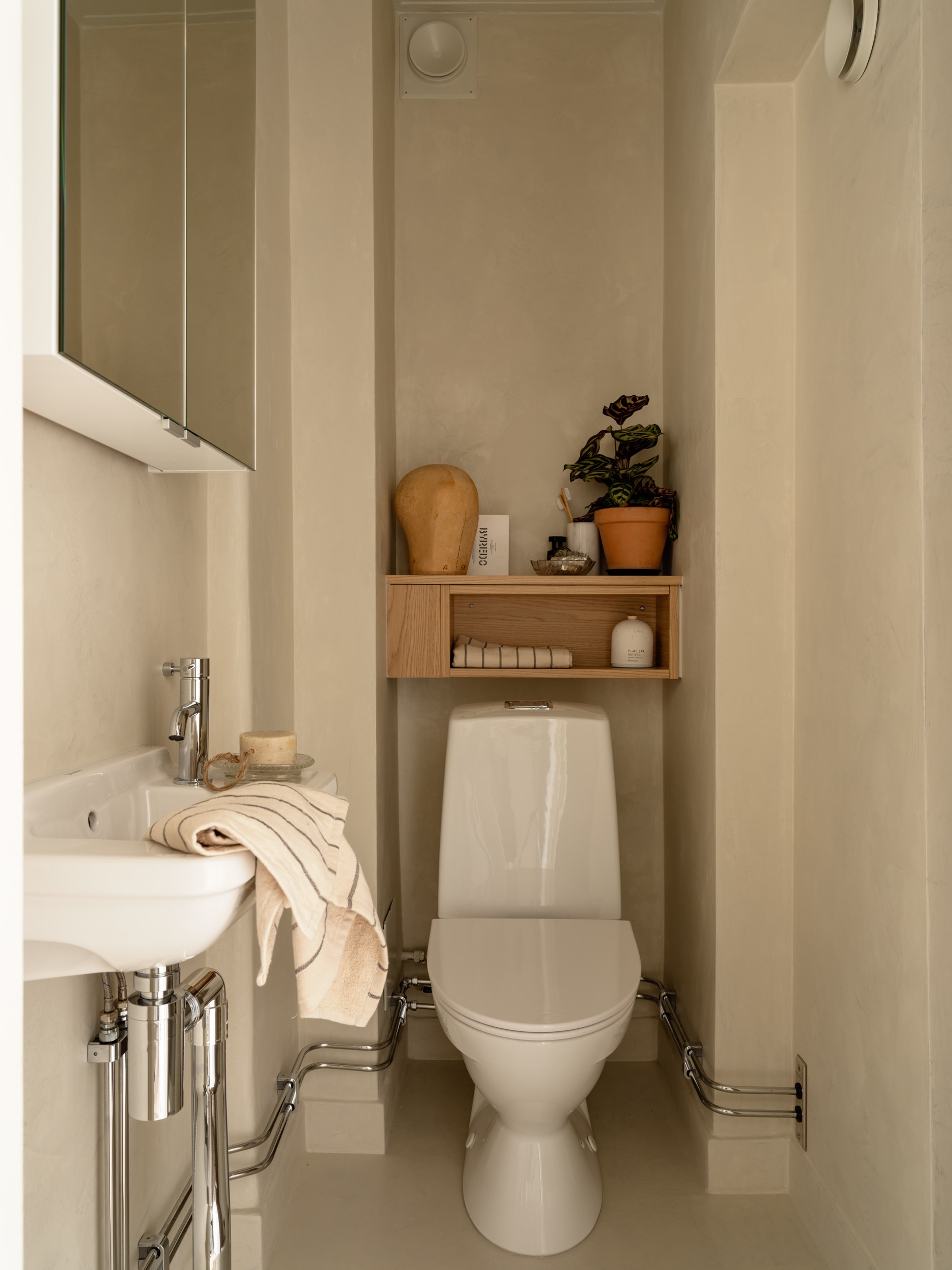 toilettes beige toilettes beige