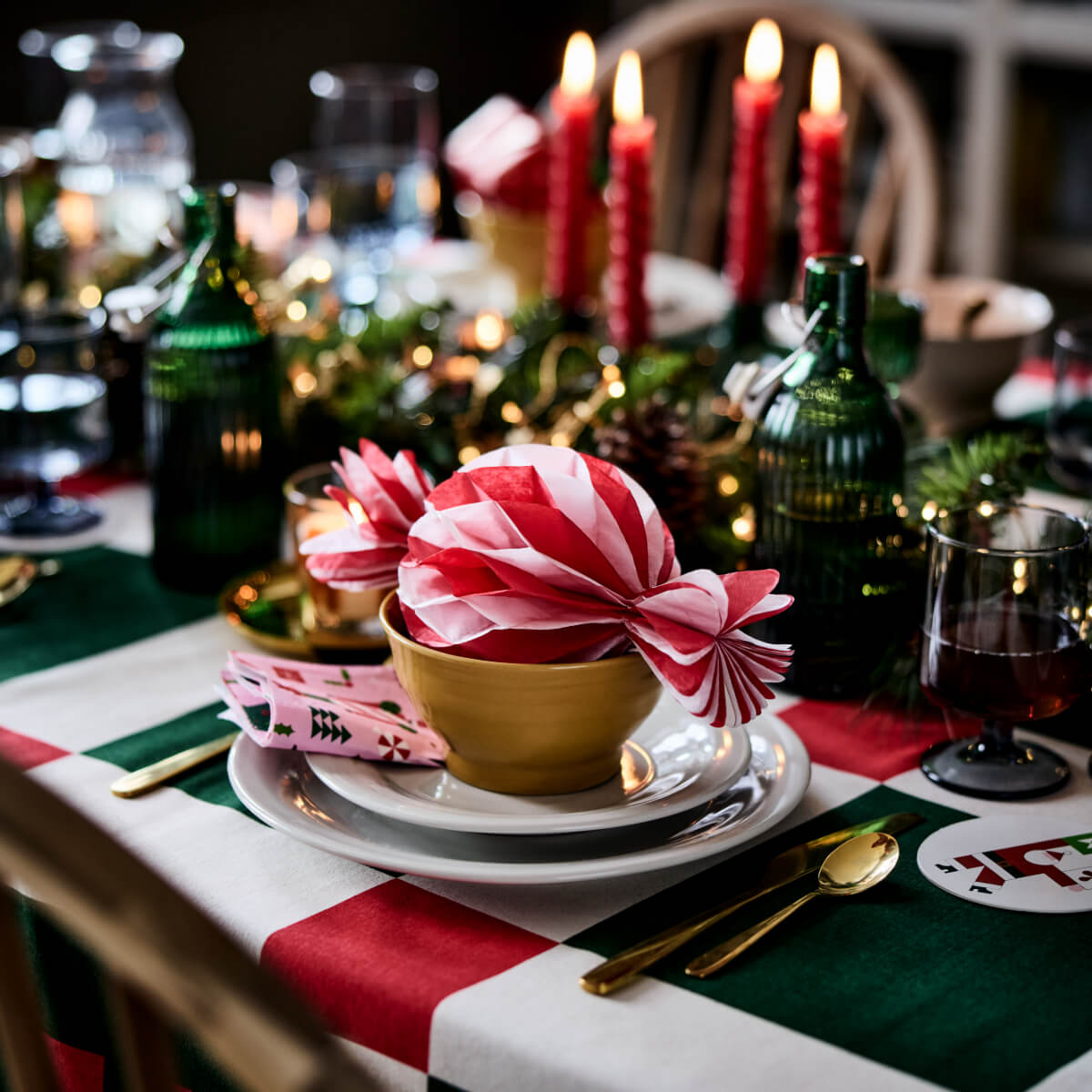 table salle à manger décoration IKEA pour Noël 2025 table salle à manger décoration IKEA pour Noël 2025