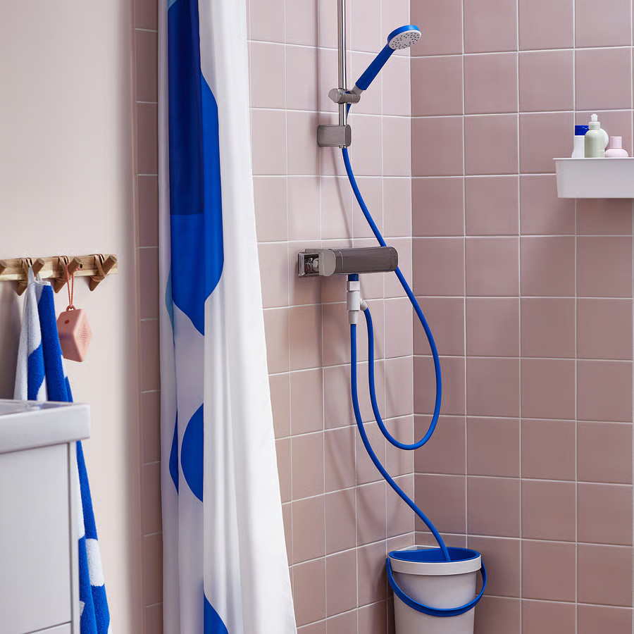salle de bain écologique avec gamme IKEA BERGVATTNET salle de bain écologique avec gamme IKEA BERGVATTNET