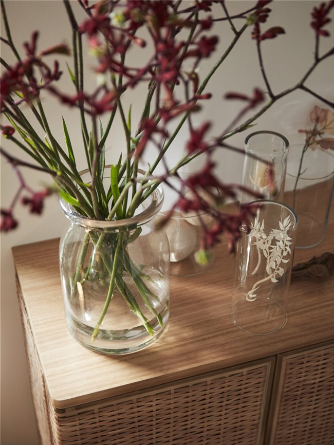 vase sur armoire vase sur armoire