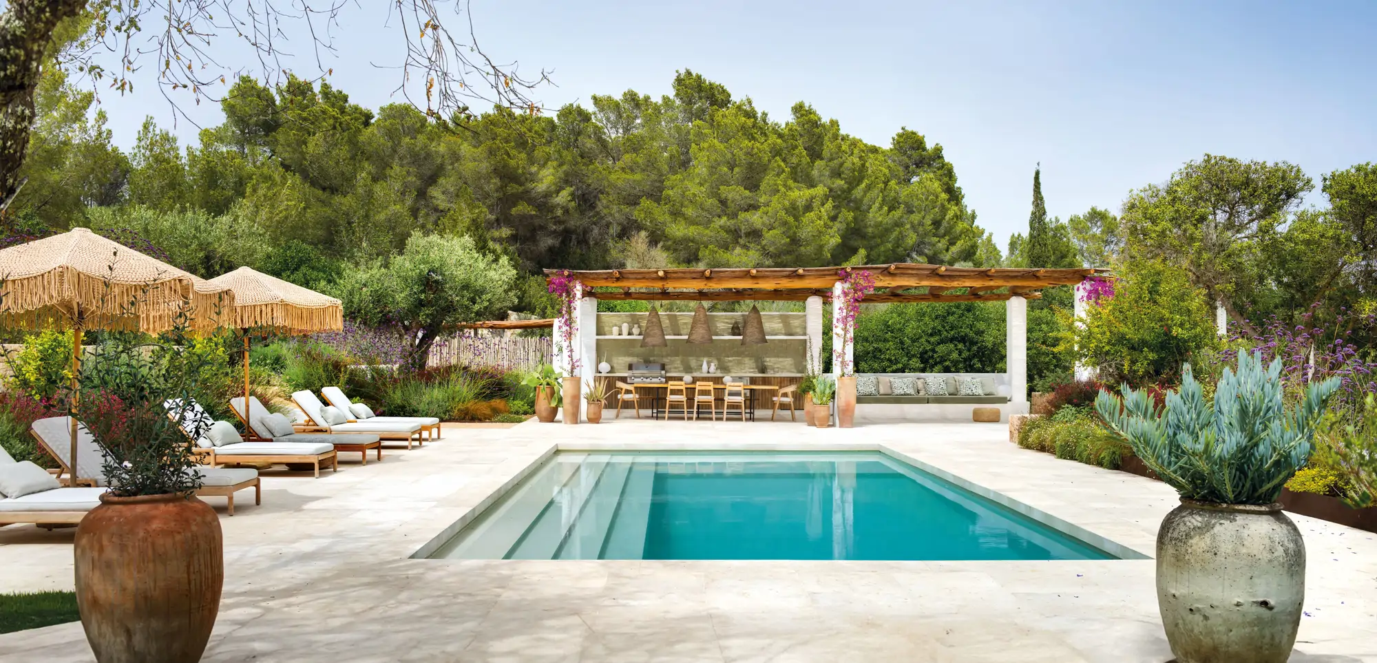 terrasse avec piscine