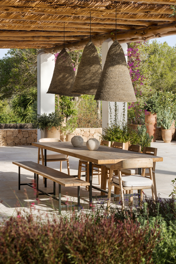 terrasse avec pergola bois maison blanche du sud Ibiza