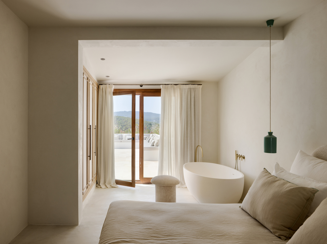 chambre avec baignoire design décoration naturelle